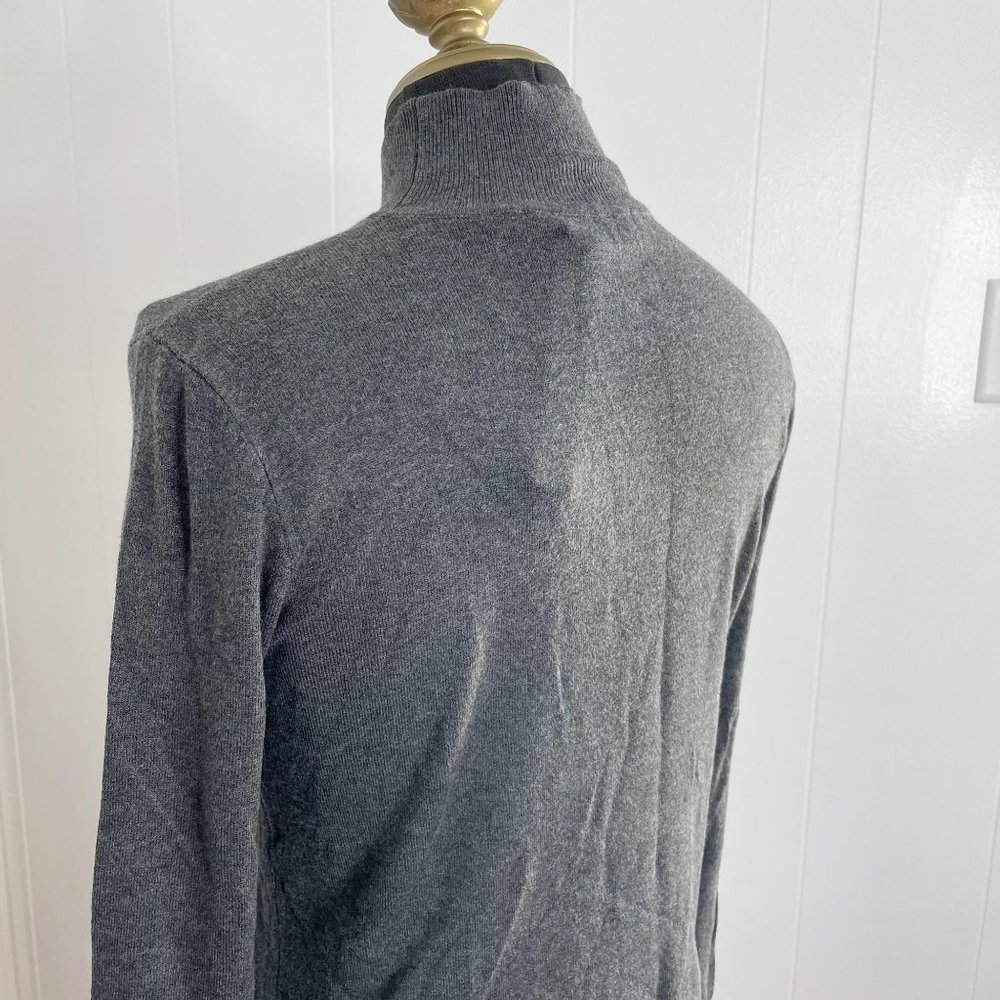 NEW T Tahari Gray Essential Mock Neck Sweater Size Small - Picture 6 of 10